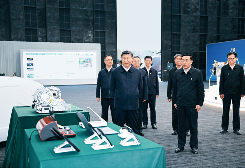 2024101718գйǡϯίϯϰƽڰտ졣17磬ϰƽںϷʱѧǲ쿴ʡشƼ³ɹչʾ » л/